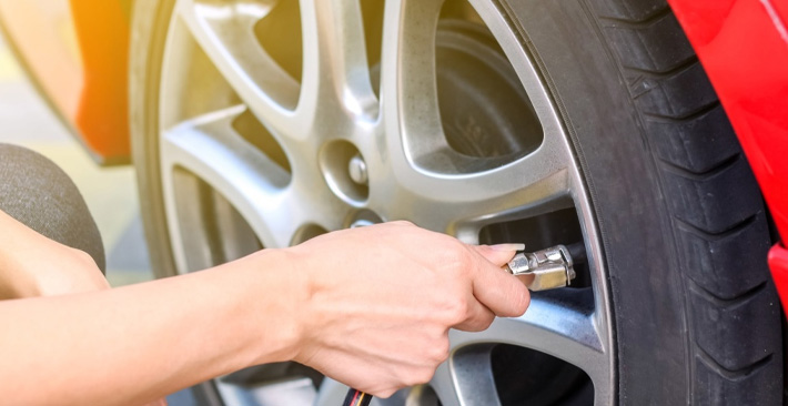 Dấu hiệu nhận biết khi lốp ô tô có “vấn đề” và cách khắc phục